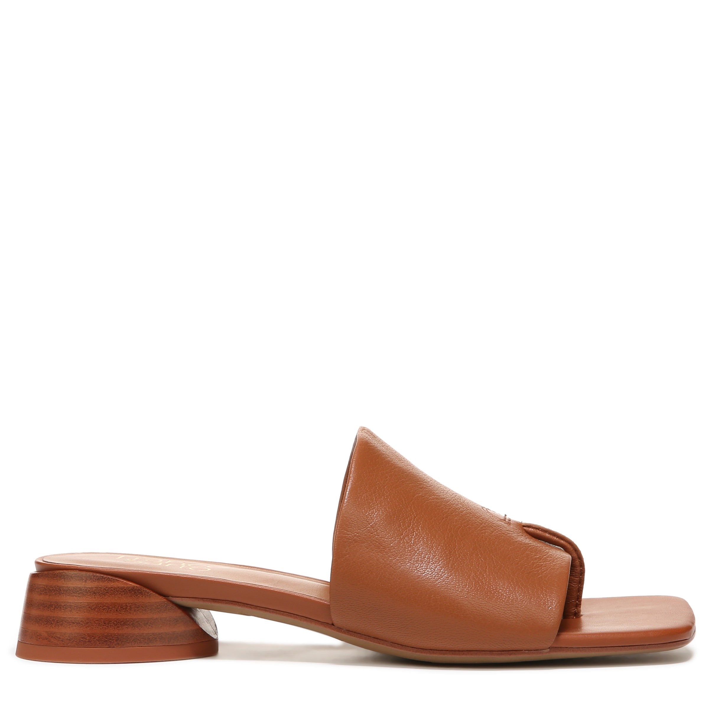 loran flat sandal in brown
