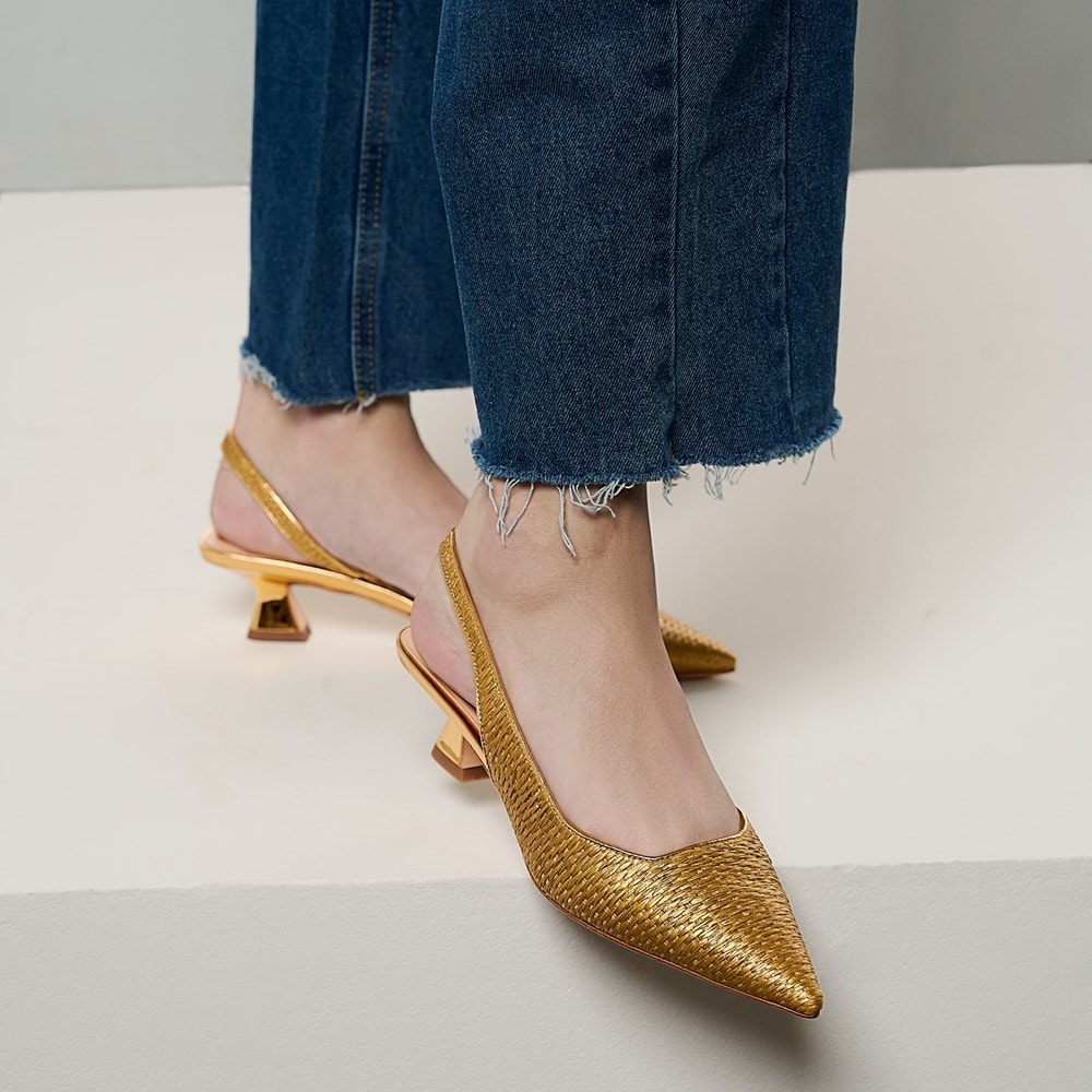Sarto Devin Slingback Pump - LifeStyle2