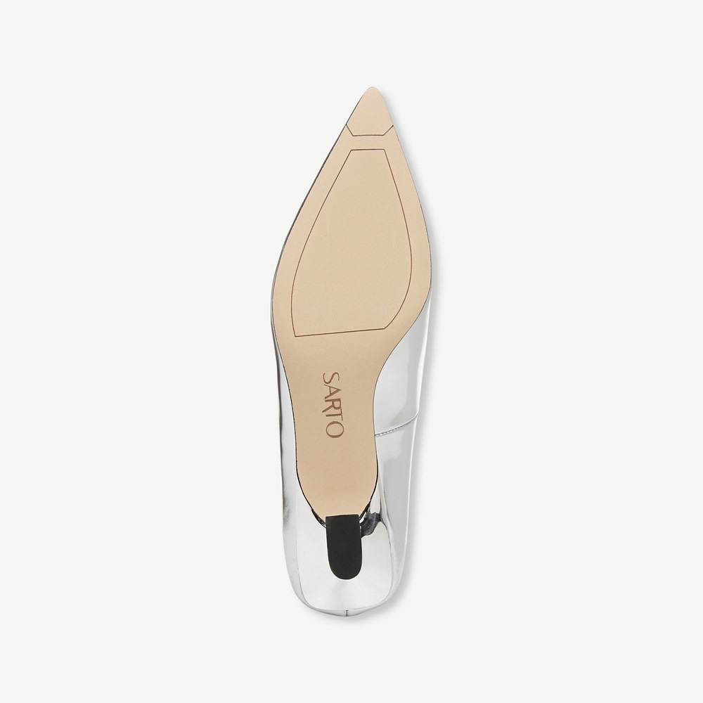 Sarto Diva Low Heel Pump - Bottom