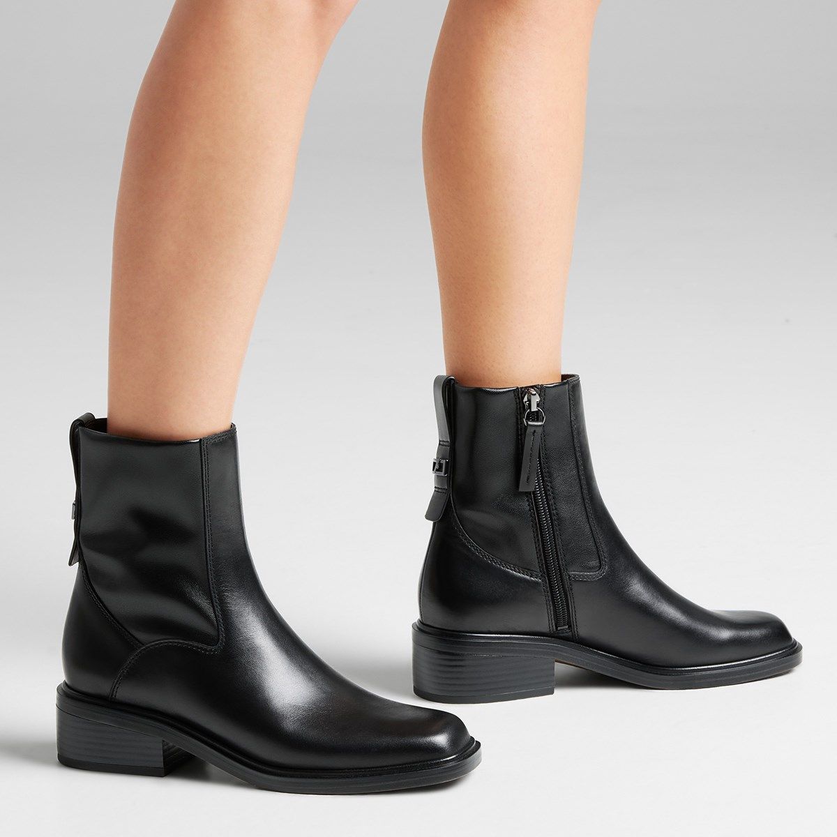 Franco Sarto Womens Gracelyn Ankle Boot Black 6.5M
