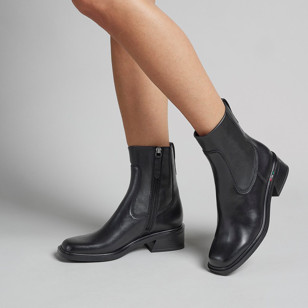 Franco Gracelyn Ankle Boot - LifeStyle3