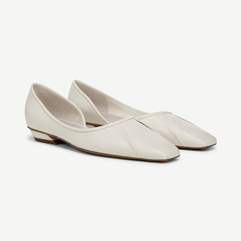 Sarto By Franco Sarto Sarto Debrah Flat Shoes (Cream White Leather) 9.0 M Square Toe