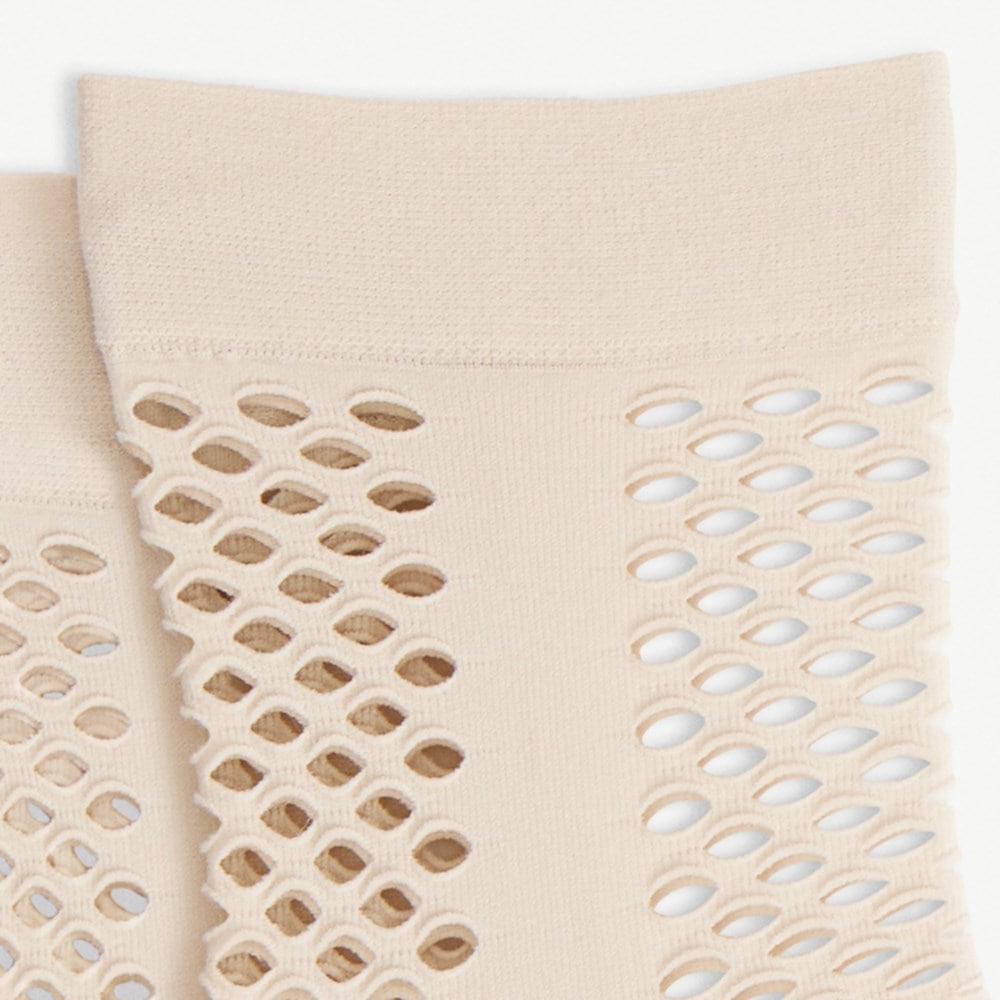 1-Pack Crochet Net Crew Socks - Right