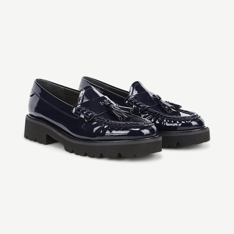Sarto By Franco Sarto Sarto Sarika Lug Sole Loafer (Navy Faux Patent Leather) 7.0 M Round Toe