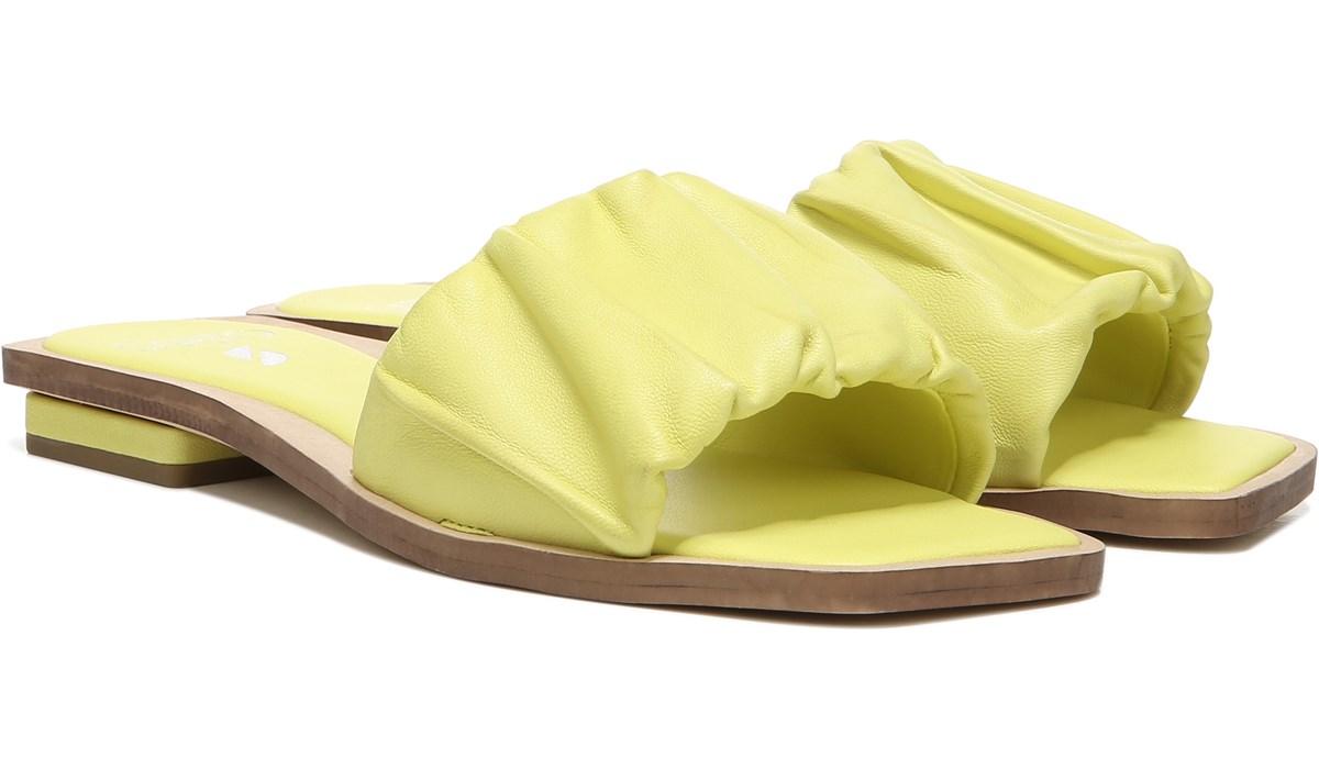Sarto Essence Slide Sandal - Pair