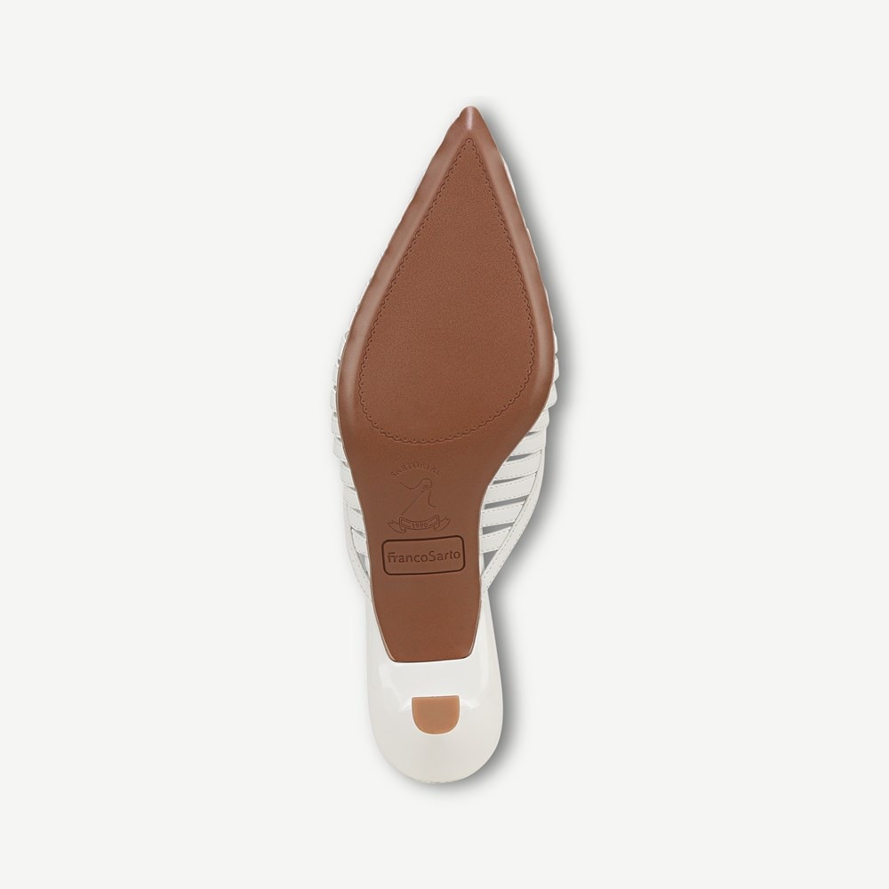 Babouche Kitten Heel in Ecru – L'ENSEMBLE