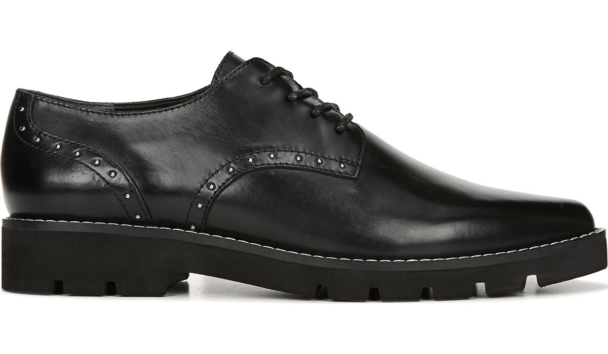 franco sarto century wingtip oxford